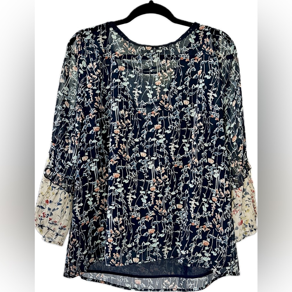 Hazel Morri Bell Sleeve Blouse XXL